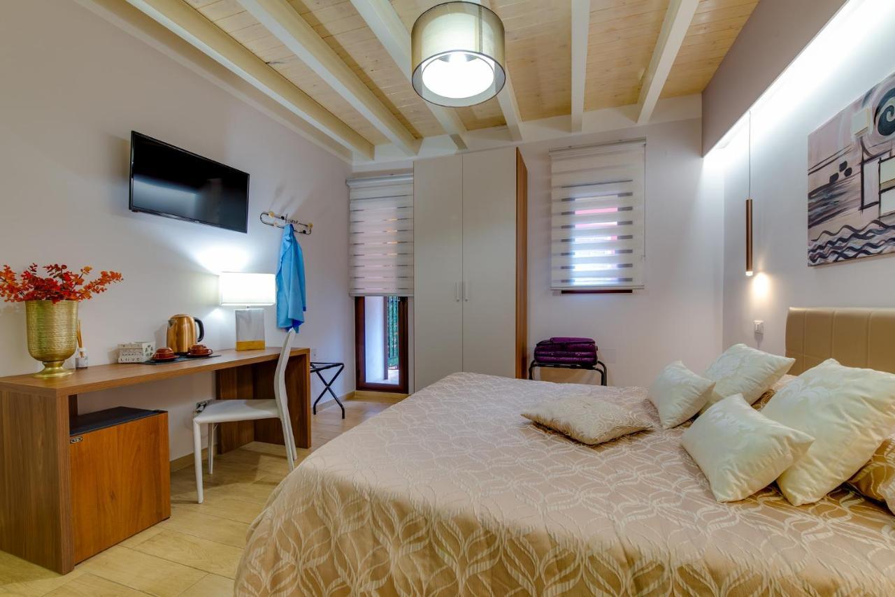 La Finestra Sul Cortile B&B シャッカ エクステリア 写真