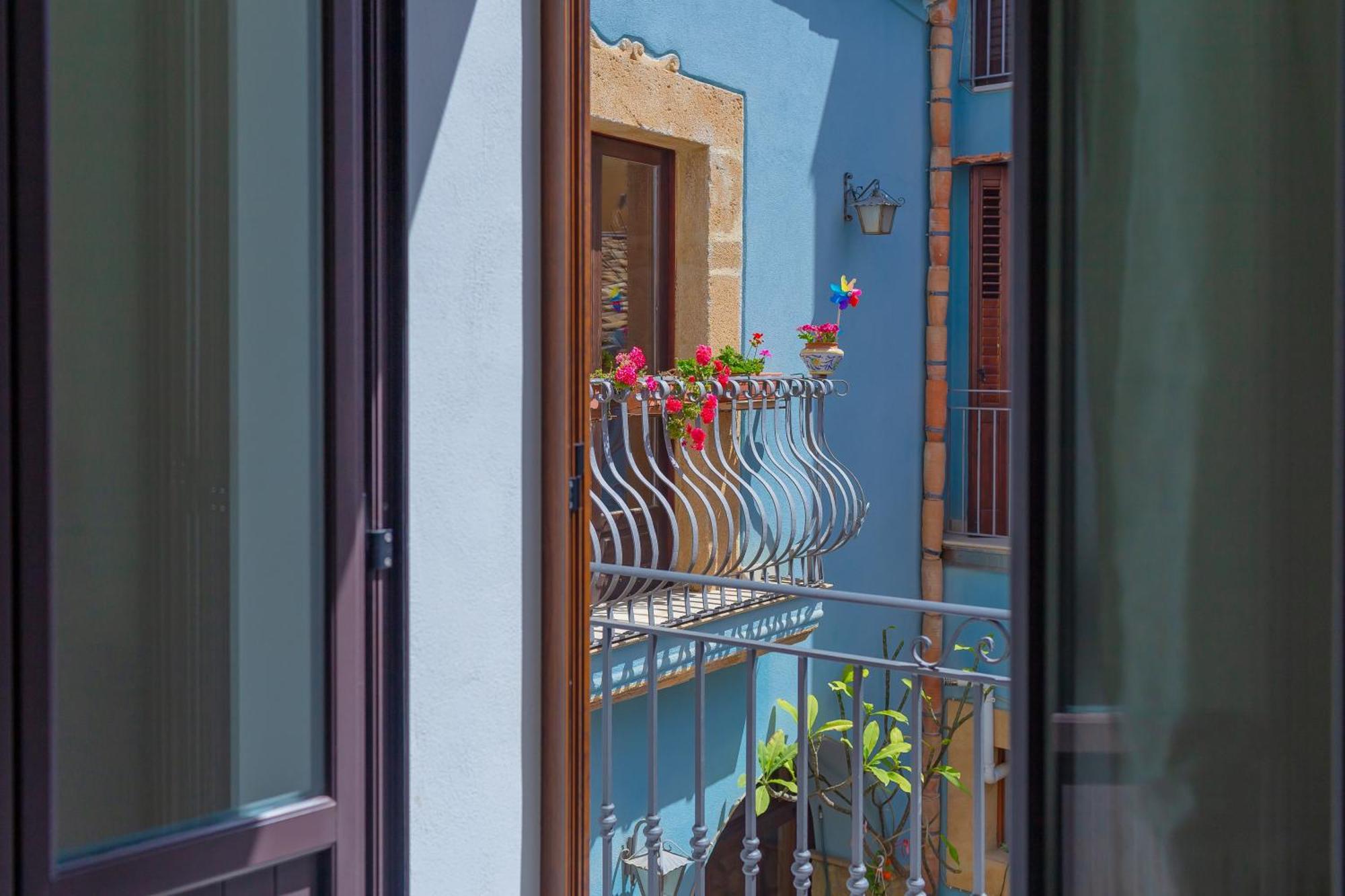 La Finestra Sul Cortile B&B シャッカ エクステリア 写真