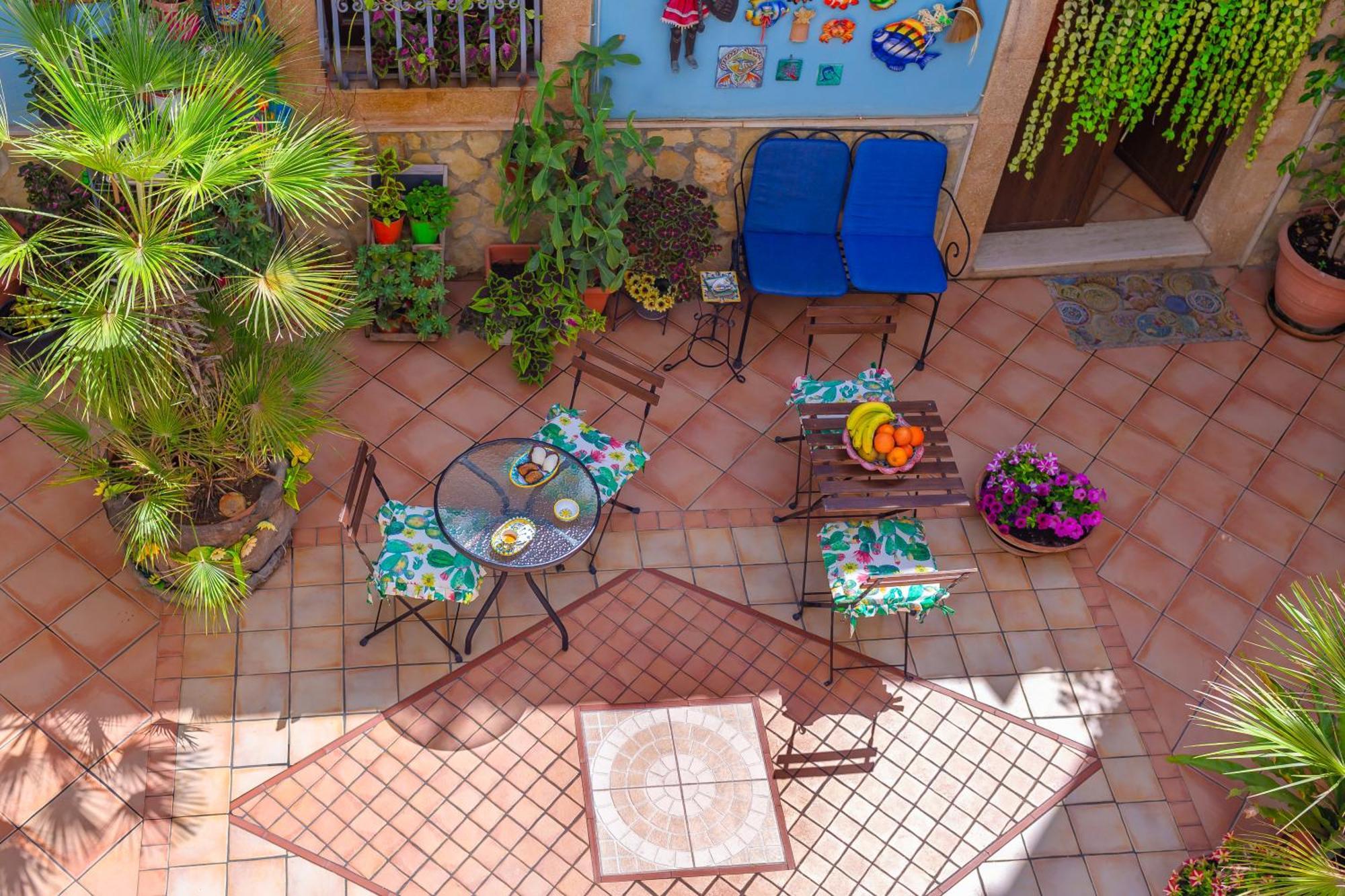La Finestra Sul Cortile B&B シャッカ エクステリア 写真